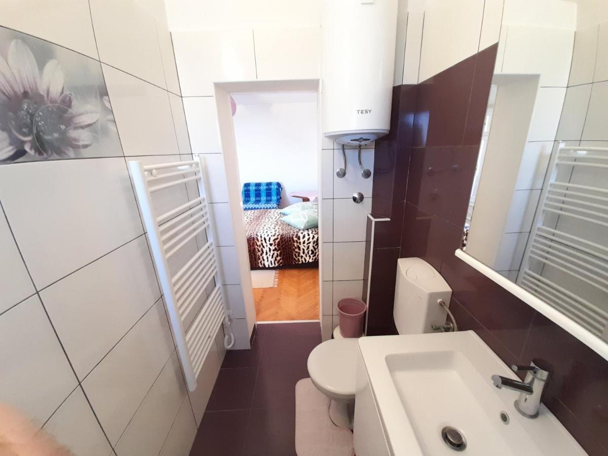 Perica Apartment And Perica Room With Separate Entrance Zadar Zewnętrze zdjęcie