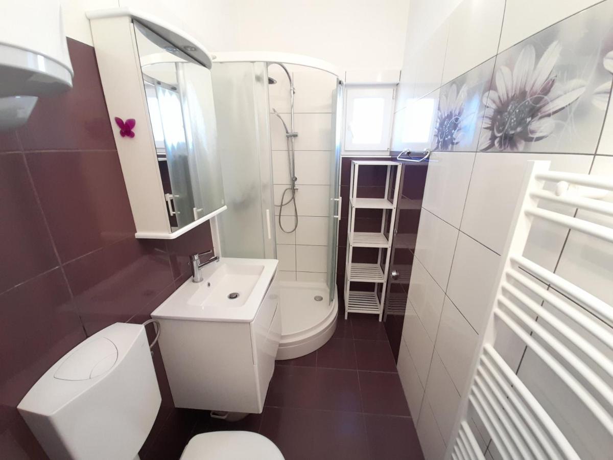 Perica Apartment And Perica Room With Separate Entrance Zadar Zewnętrze zdjęcie
